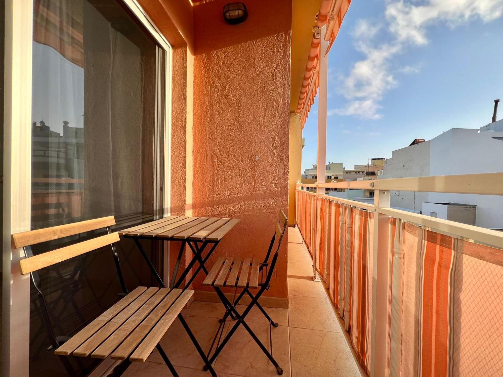 Modern 1b Apt 200 From Beach Ac Apartment *